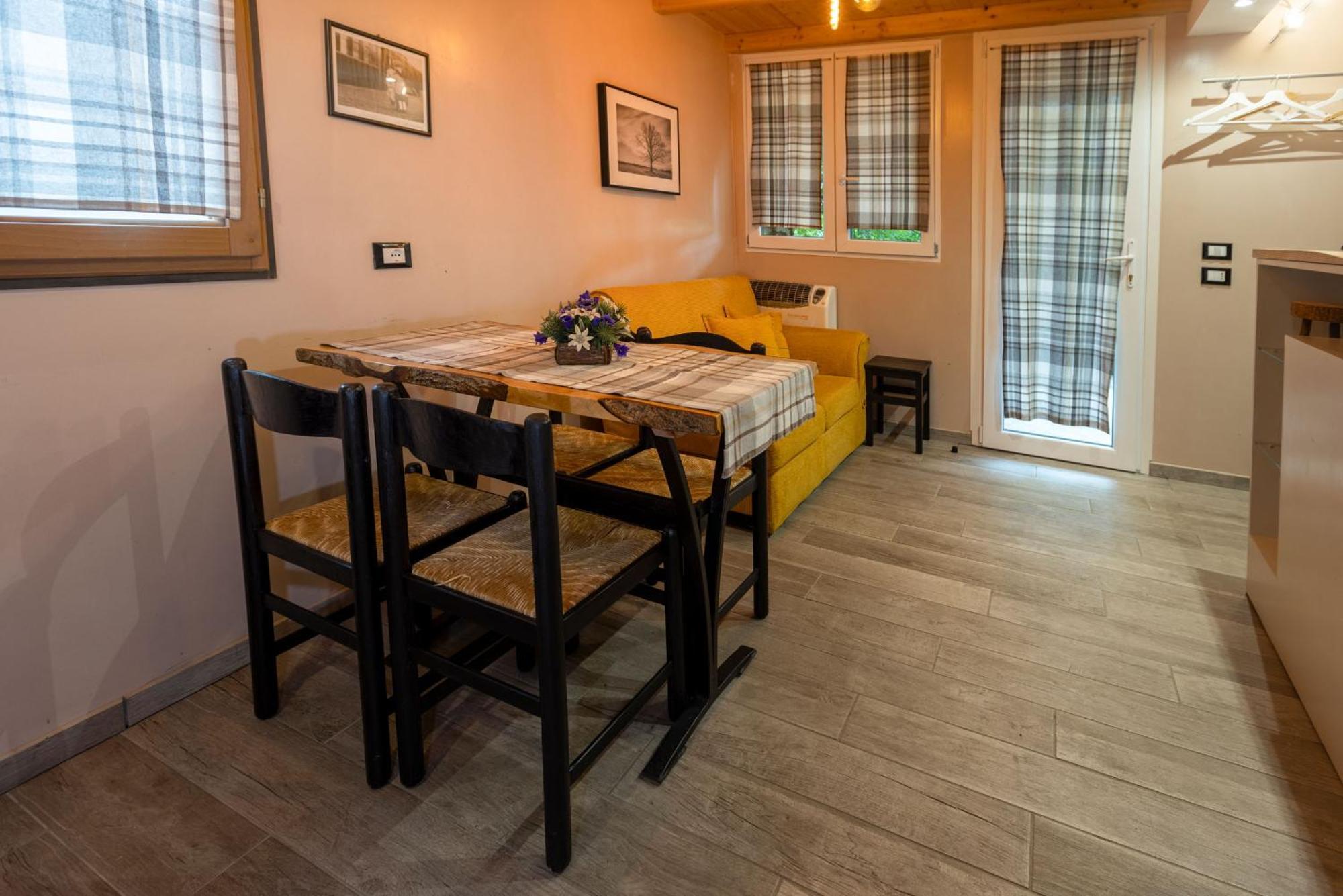 Camping Camplani Zone Zewnętrze zdjęcie